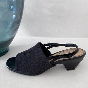 Life Stride - Black Fabric Sandals